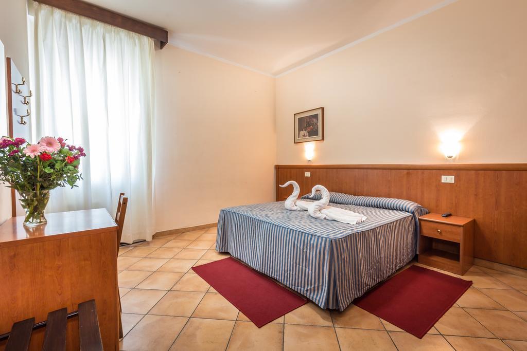 Hotel Real Флоренция Екстериор снимка