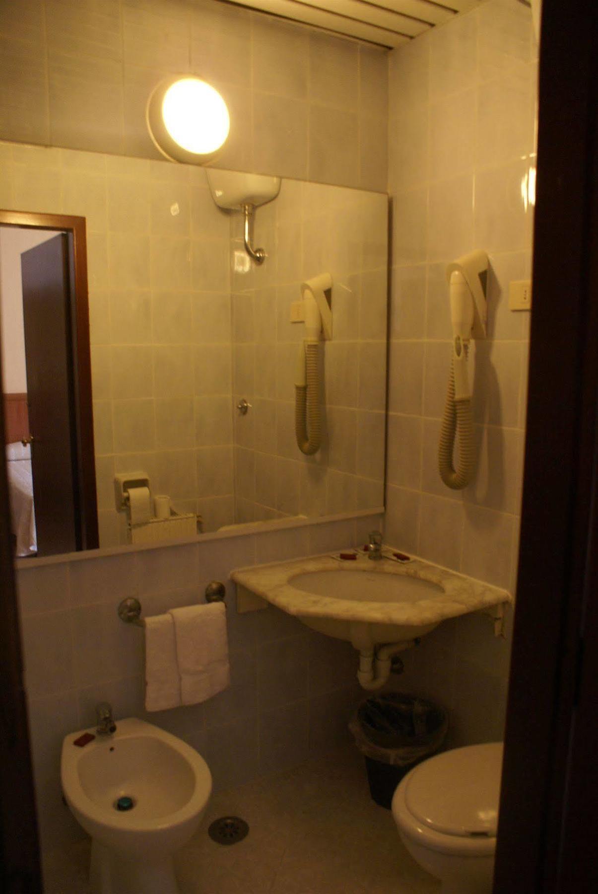 Hotel Real Флоренция Екстериор снимка